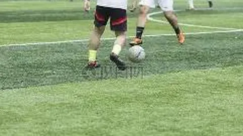 哈兰德点燃世界杯烽火！挪威奇迹般大胜意大利，28年后重返荣耀之巅！