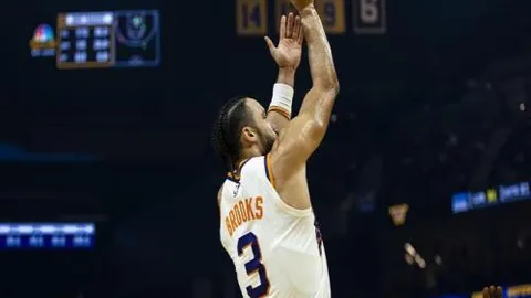 曼联内部对拉什福德康复进展信心满满，盼其早日重现巅峰状态。